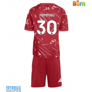 Billiga Liverpool Jeremie Frimpong #30 Hemmatröja Barn 2026-27 Kortärmad (+ Korta byxor)